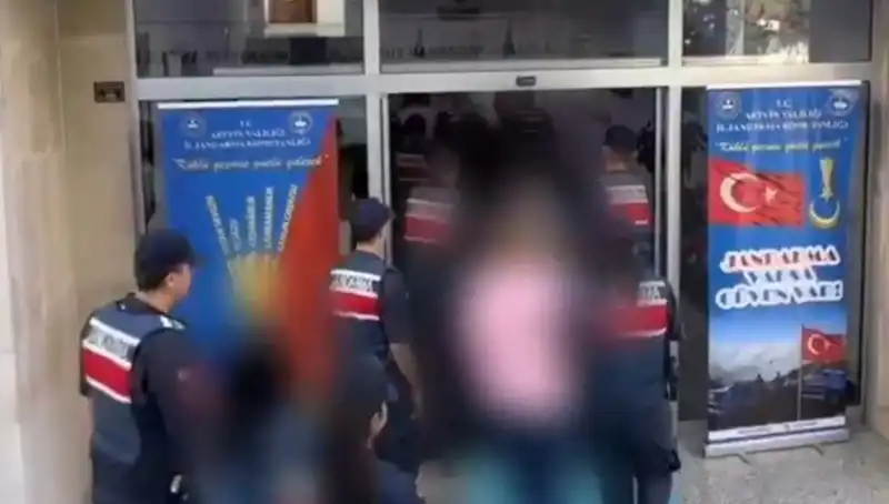 30 İlde FETÖ Operasyonu: 65 Kişi Tutuklandı, Yeni Gelişmeler Ne Olacak?