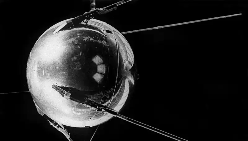 1972 Model Sovyet Uzay Aracının Kontrolsüz Düşüşü: Dünya’ya Ne Zaman İniyor?