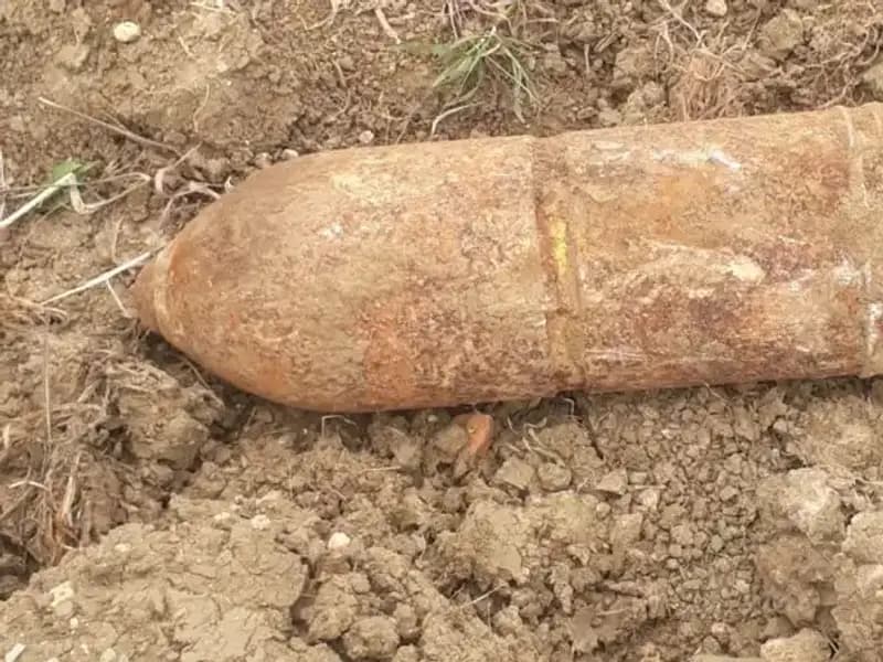 Çanakkale'de Tarihi Bulgu: Patlamamış Top Mermisi Ortaya Çıktı