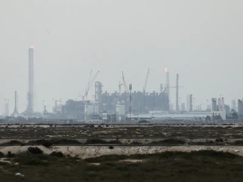 İran, Körfez Enerji Tesislerine Misilleme Saldırıları Gerçekleştirdi