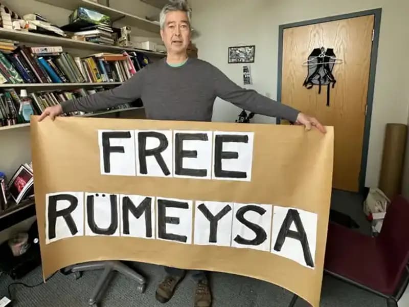 Amerikan Profesör, Rümeysa Öztürk İçin Açlık Grevine Başladı