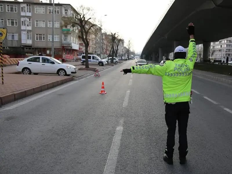 İstanbul'da Trafiğe Kapatılan Yollar Belli Oldu
