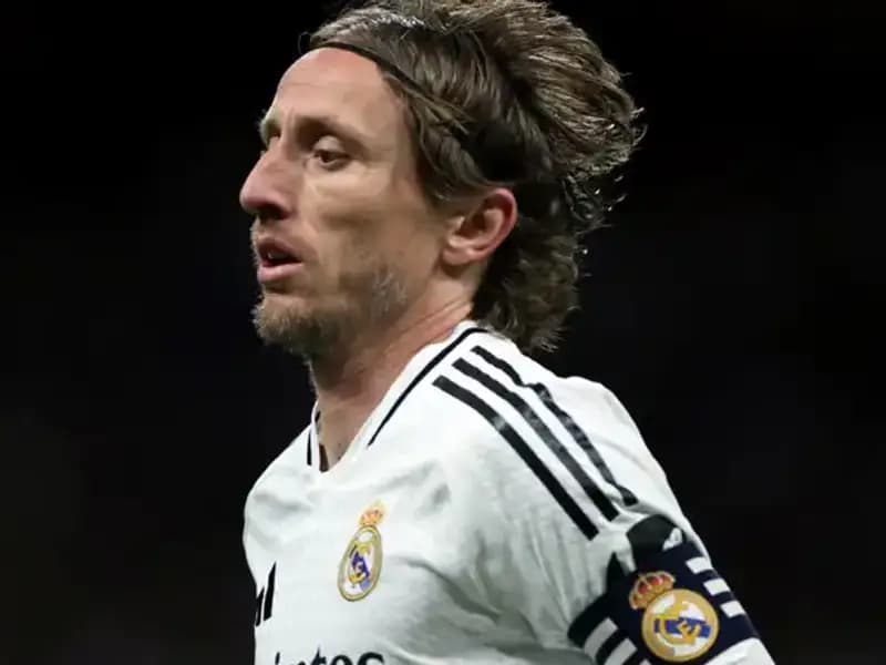 Yıldız Futbolcu Modric, Futbol Kulübünü Satın Alma Hamlesiyle Gündemde!