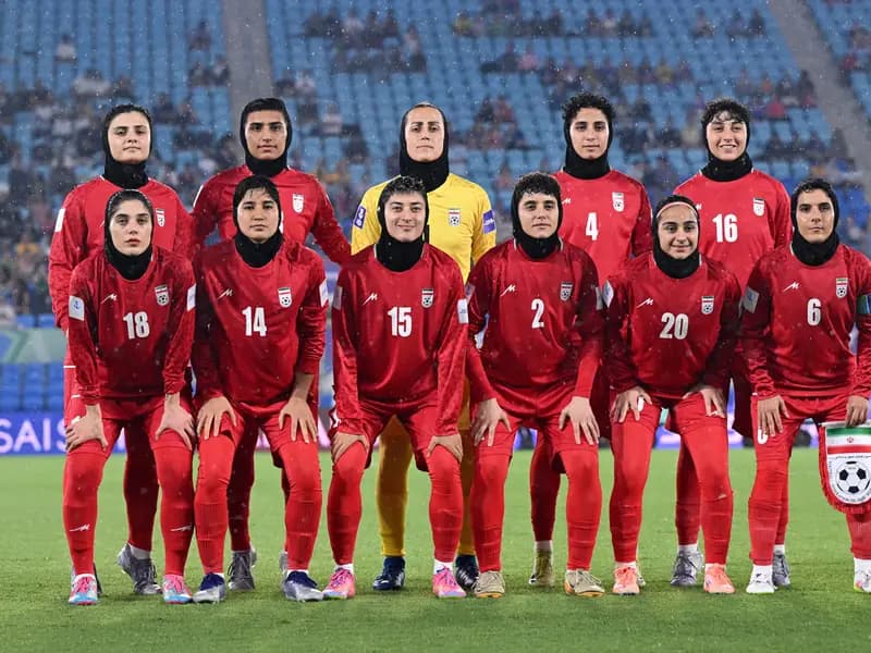 Avustralya'da İranlı Kadın Futbolcu İltica Sürecinde Karar Değiştirdi