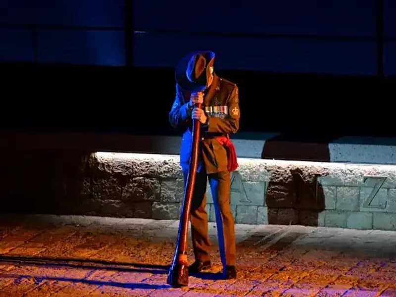 Anzak Koyu’nda Duygusal “Şafak Ayini” Töreni Gerçekleşti