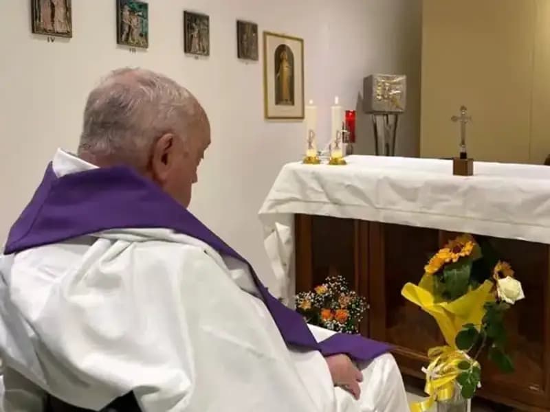 Papa'nın Sağlık Durumu Sevindiriyor: Artık Kendi Başına Nefes Alabiliyor