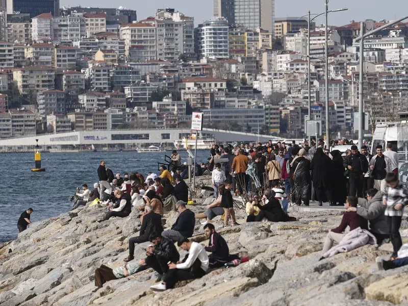 Meteoroloji'den Üç Aylık Sıcaklık Tahmini: Yaz Erken Geliyor