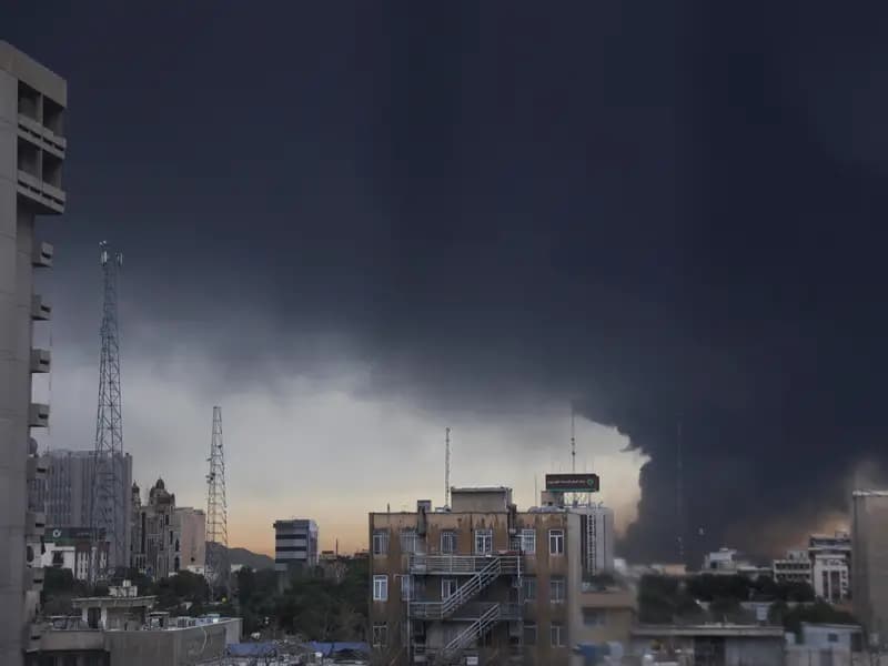 İran Savaşı 12. Günde: Petrol Fiyatları 200 Dolar Olabilir