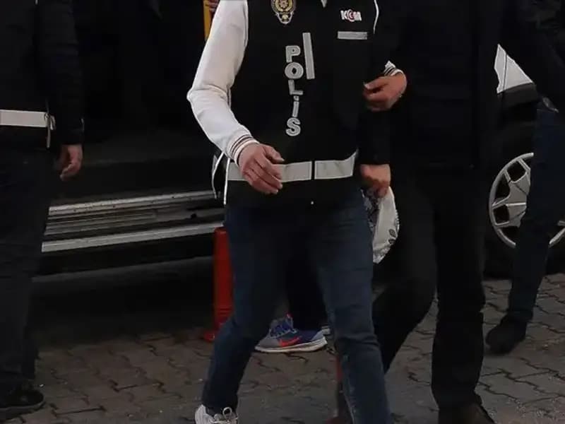 Samsun'da Uyuşturucu Operasyonu: İki Şüpheli Yakayı Ele Verdi!