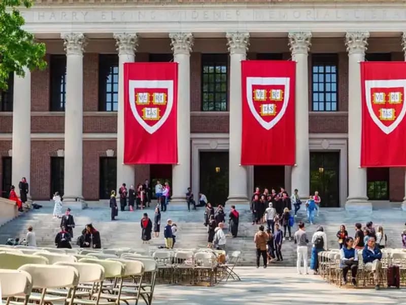 Harvard Üniversitesi'ne Devlet Desteği Kesildi: Trump'a Direnişin Sonuçları