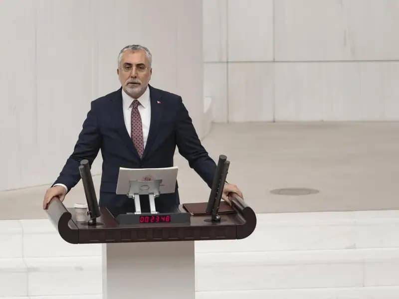 Bakan Işıkhan'dan Çalışan ve İşverenlere Müjde