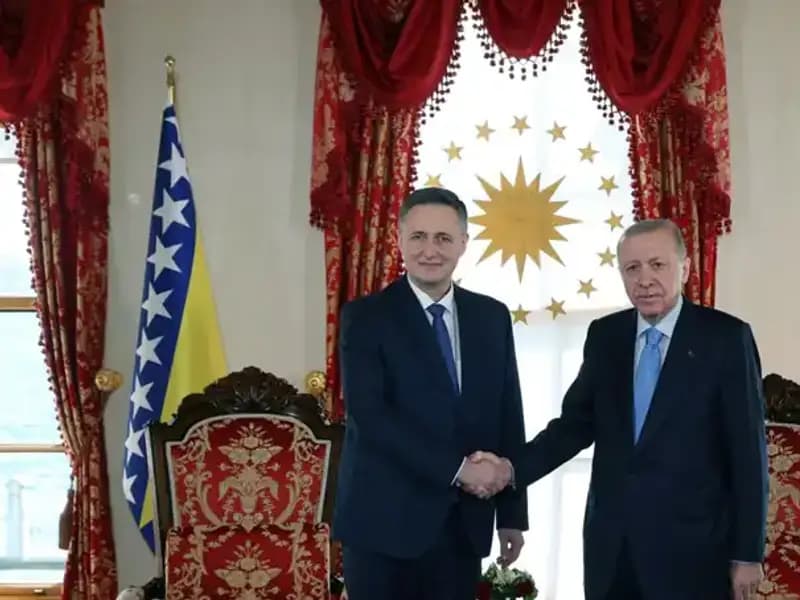Cumhurbaşkanı Erdoğan, Bosna-Hersek Yetkilisi Becirovic ile İkili İlişkileri Güçlendiriyor