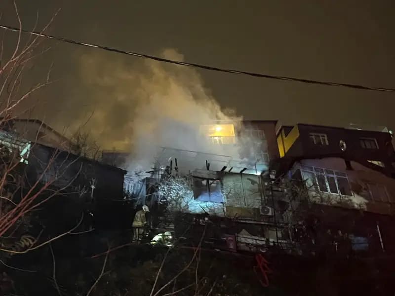 Sarıyer'de Gecekondu Yangını: 6 Yaralı ve Maddi Hasar