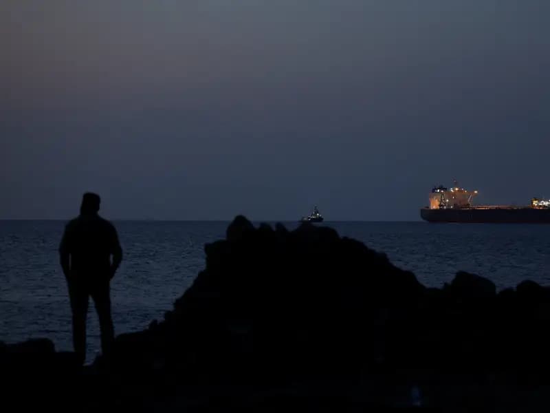 ABD'nin Hürmüz Boğazı'ndaki Petrol Tankerleri Eskort Planı