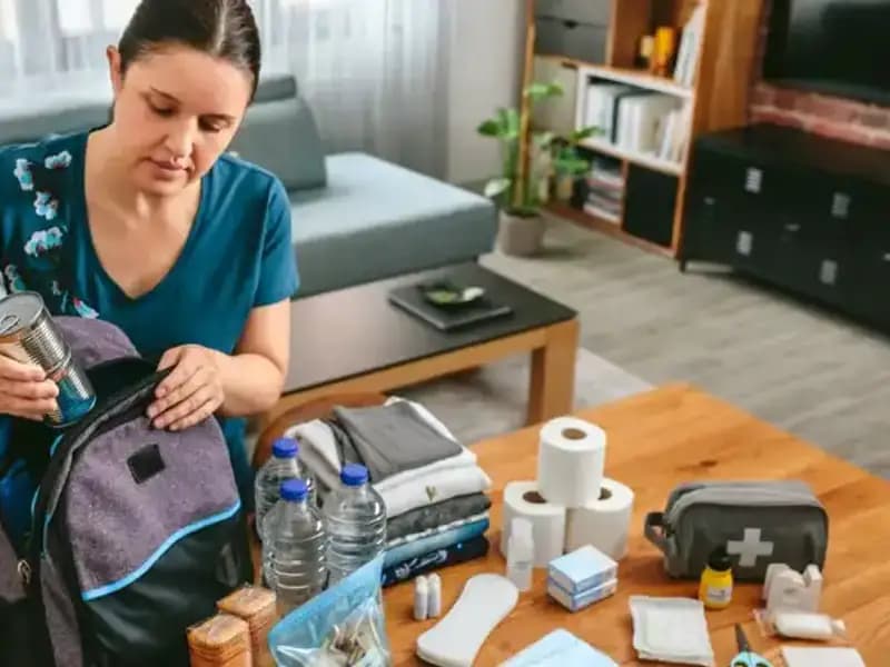 Deprem Çantası Nasıl Hazırlanır? Hayatta Kalmak İçin Gerekenler