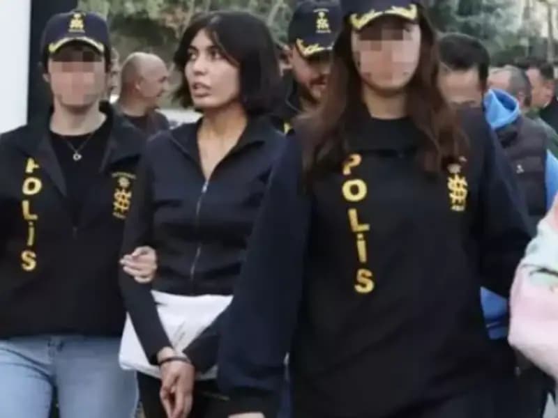 Duruşmada birbirine girdiler! Nihal Candan'dan tutuklu kardeşine tepki: Ayarsız kız