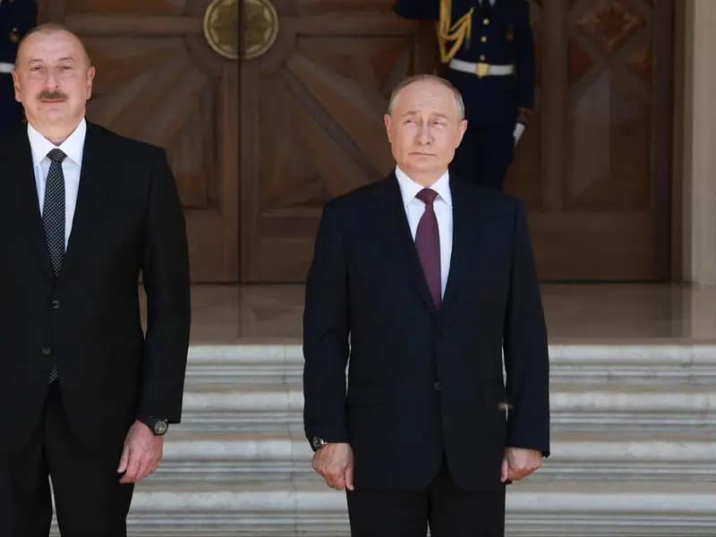 Rusya Devlet Başkanı Putin, Azerbaycan Cumhurbaşkanı Aliyev'den Özür Diledi.