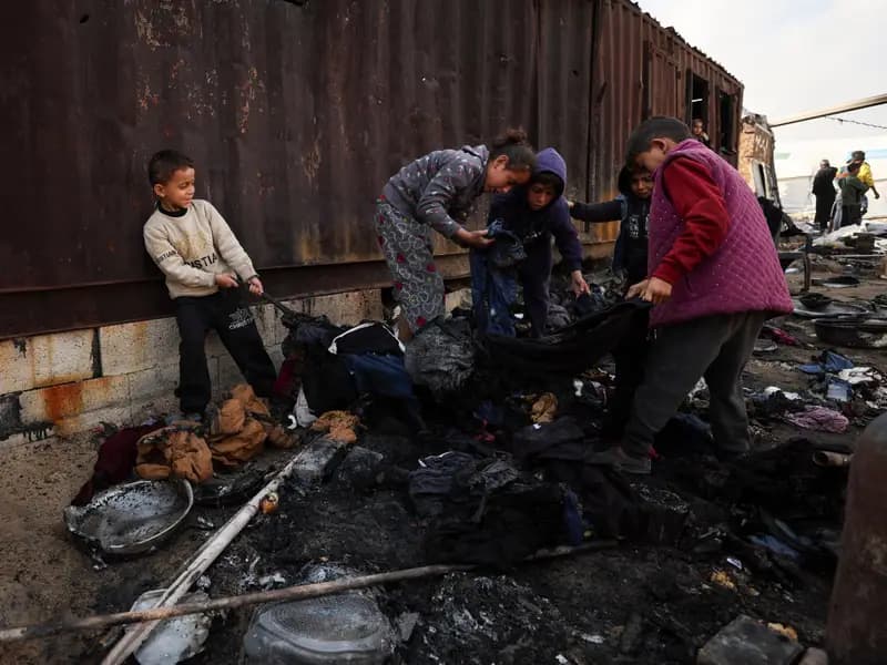 İran Savaşı Gazze'deki İnsani Durumu Derinden Etkiliyor