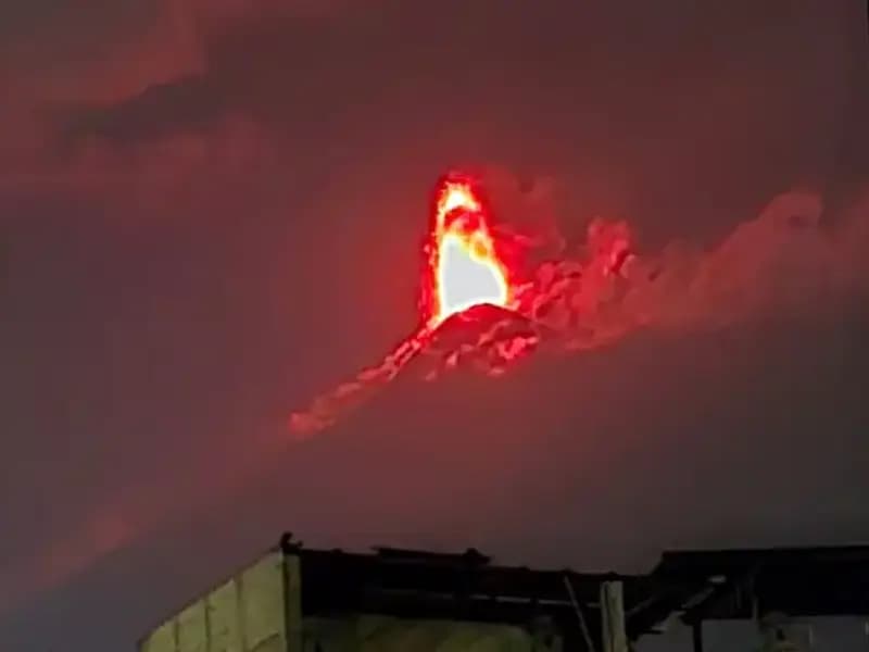 Fuego Yanardağı’nın Patlaması: 30 Bin Kişilik Tahliye Uygulaması Başlıyor