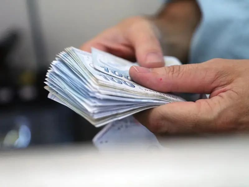 Emekli maaşlarına zam yapıldı