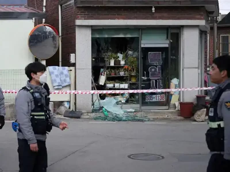Güney Kore'deki Hatalı Bombalama Tatbikatlarını Durdurttu