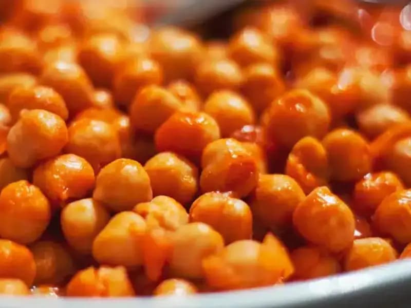 Kavrulmuş ve Islatılmış Nohut: Hangisi Sağlığınıza Daha Fazla Katkı Sağlıyor?