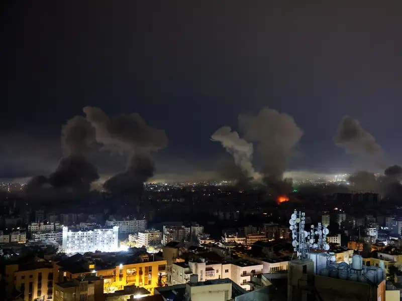 İran Savaşı'nda 13. Gün: İsrail Beyrut'a Saldırmaya Devam Ediyor