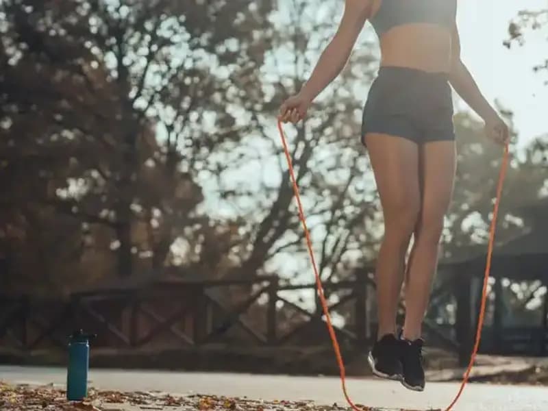 Haftada Üç Gün İp Atlarsanız Vücudunuzda Neler Olur?