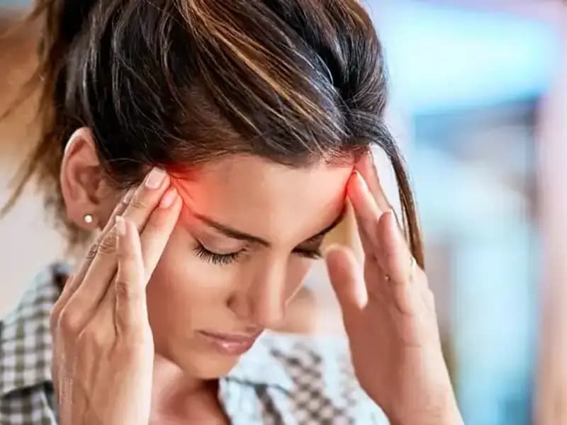 Şiddetli Baş Ağrısı: Ölümcül Beyin Bozukluklarının Habercisi Olabilir!