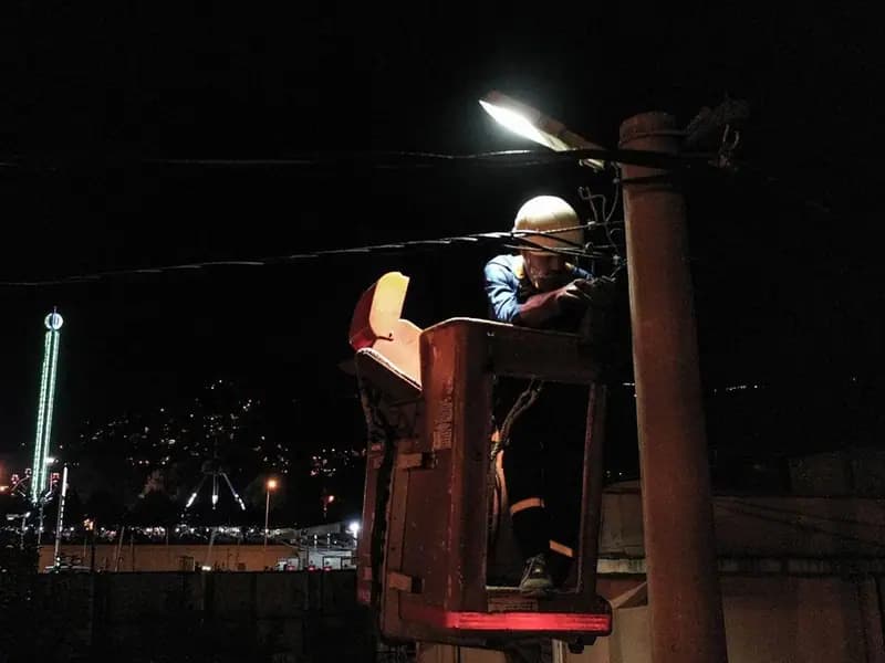 Yılbaşında da Kesintisiz Enerji Çalışmaları Devam Ediyor