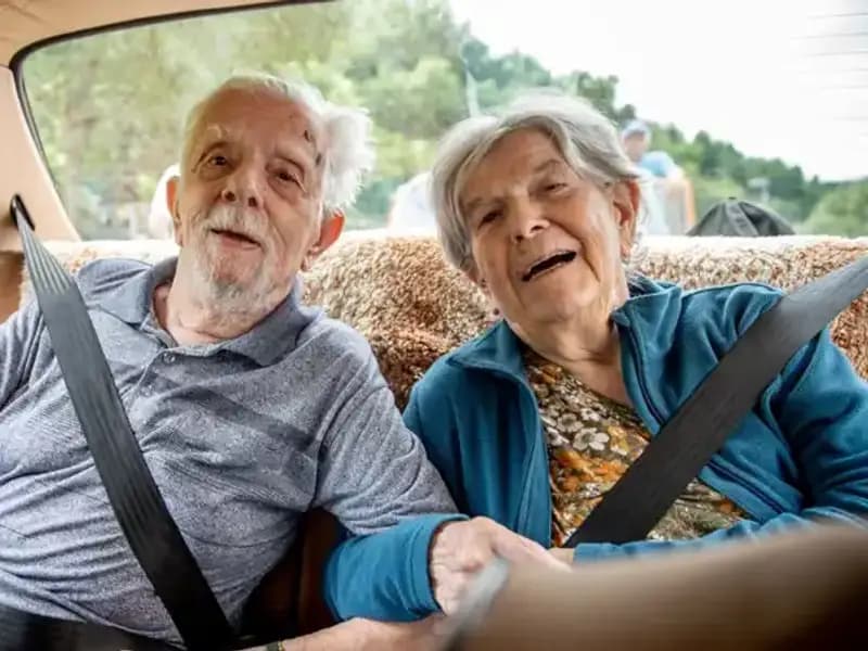 100 Yaşındaki Doktorun Uzun Yaşam Sırlarını Keşfedin!