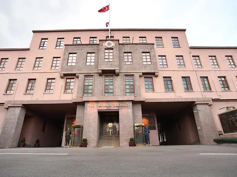 MSB, Teğmenlerle İlgili Dosya İçin Görüşme Tarihi Belirledi