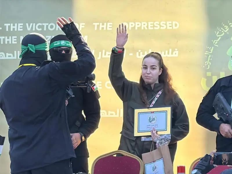 Hamas ile İsrail Arasındaki Esir Takasının Üçüncü Turu Başladı