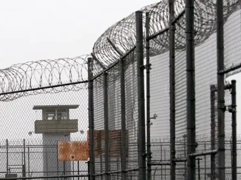 İngiltere Hapishanelerinde Kanserojen Gaz Paniği: Tutuklular ve Personel Risk Altında