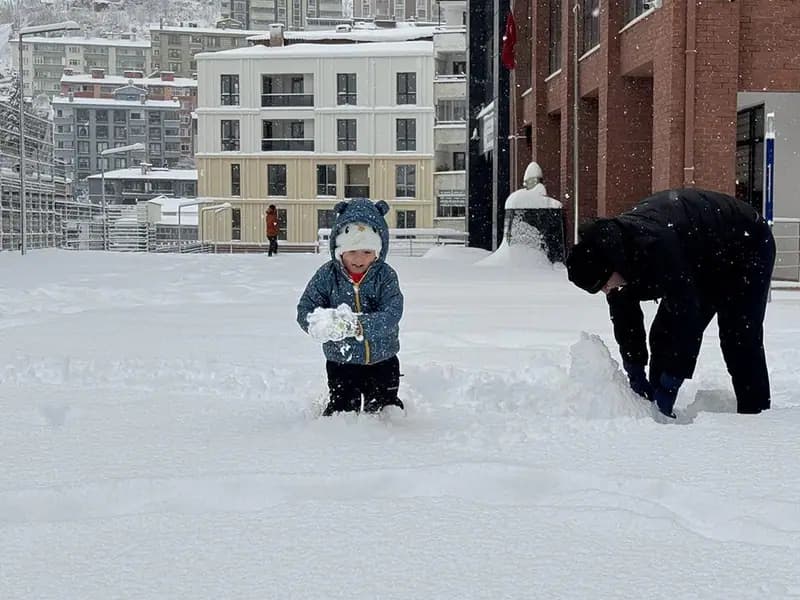 Artvin'de Eğitime Kar Engeli!