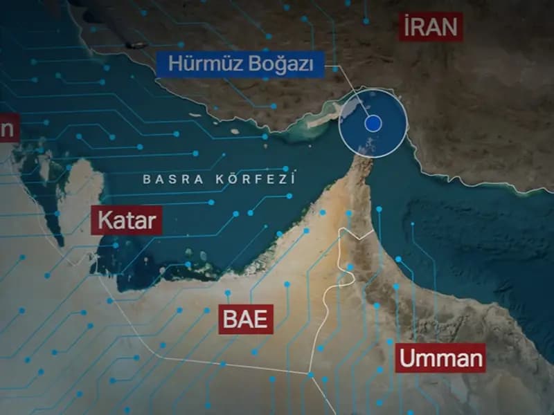 İran, Hürmüz Boğazı'nda Alternatif Geçiş Rotası Açıklıyor