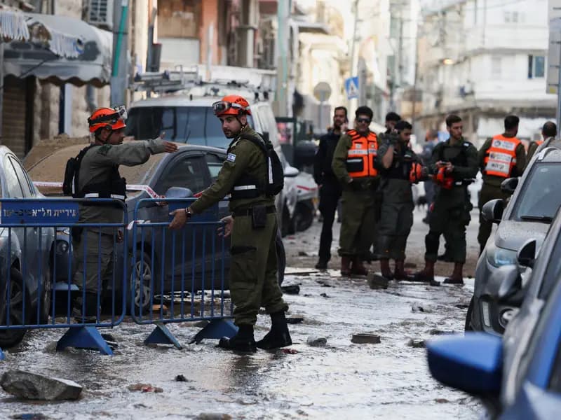 İran Füze Saldırısı Sonrası Tel Aviv'de Tansiyon Arttı