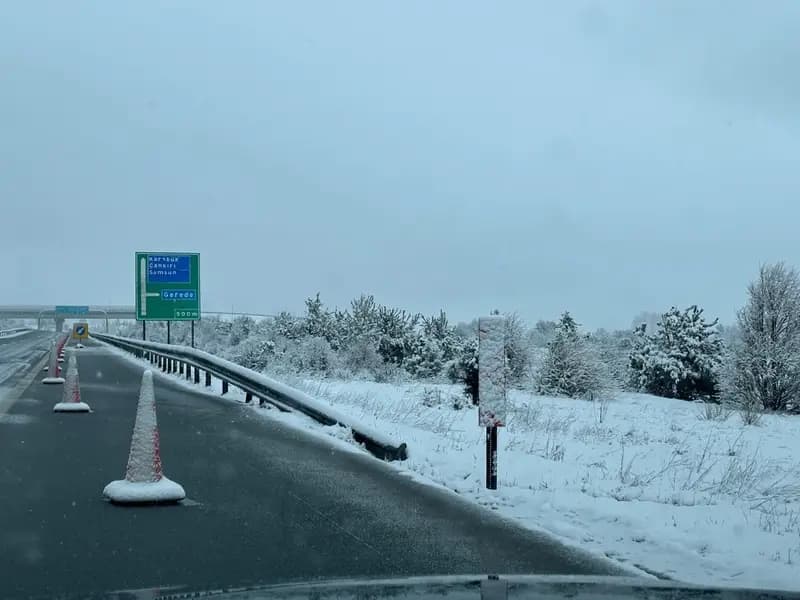 Bolu'da Bayramın İlk Günü Kar Yağışıyla Başladı