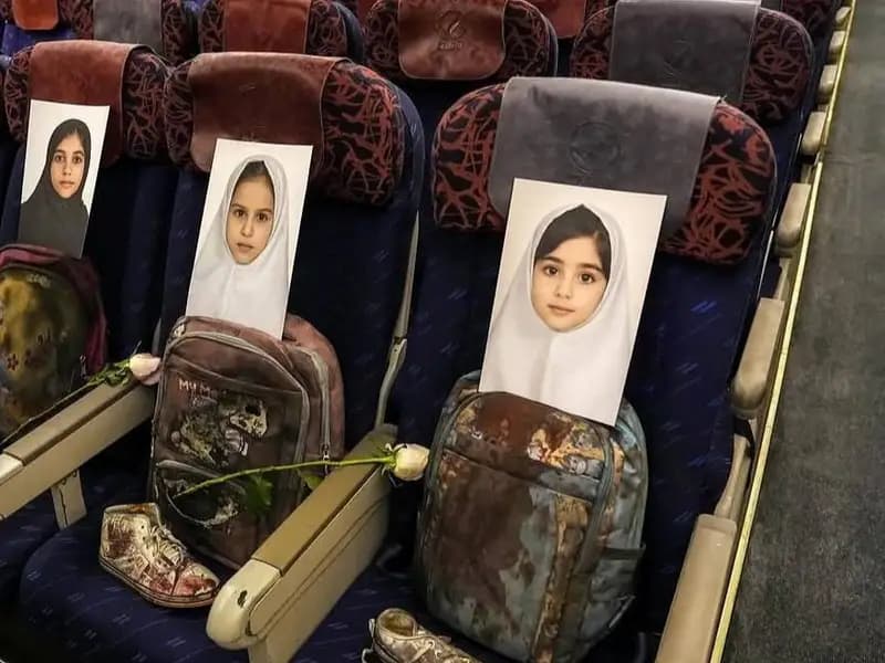 İran Heyetinden Uçakta Hayatını Kaybeden Çocuklara Anma