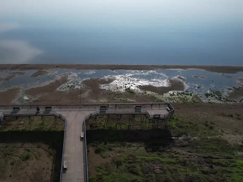 İznik Gölü'nde Su Seviyesi Düşüşü: 300 Metre Azaldı