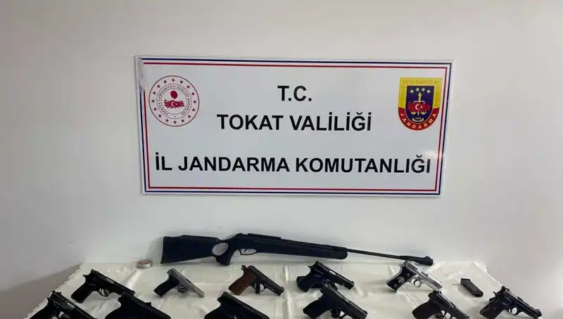 Tokat'ta Kaçak Silah Operasyonu: İki Şahıs Yakalandı!