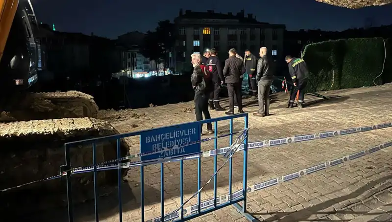 İstanbul’da İnşaat Çalışmasında Yol Çökmesi: Vatandaşlar Fark Ettikten Sonra Durum Düzeltildi