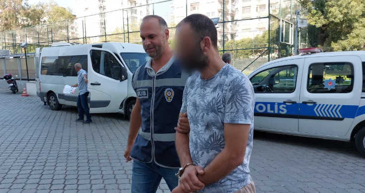 Samsun'da düğünde karşılaştığı ablasının burnunu kırdı