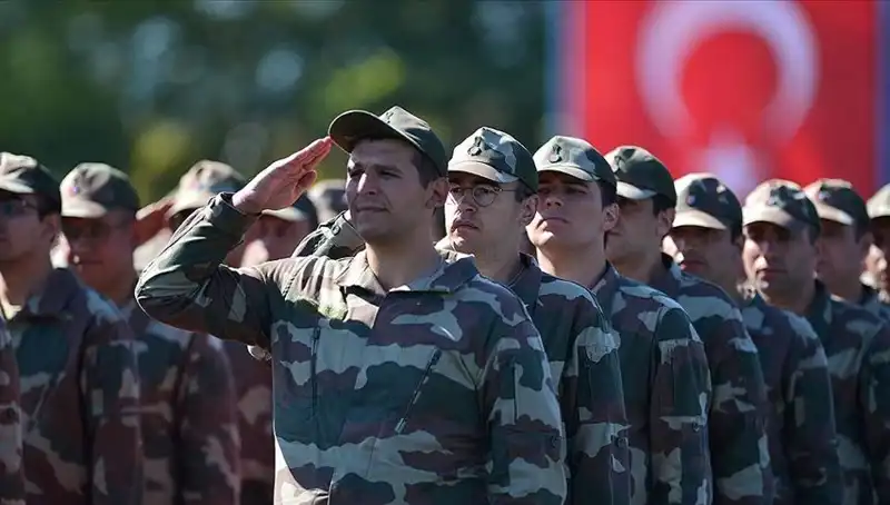 Bedelli Askerlik Yapanlar İçin Kıdem Tazminatı Hakkı: Emsal Karar Geldi