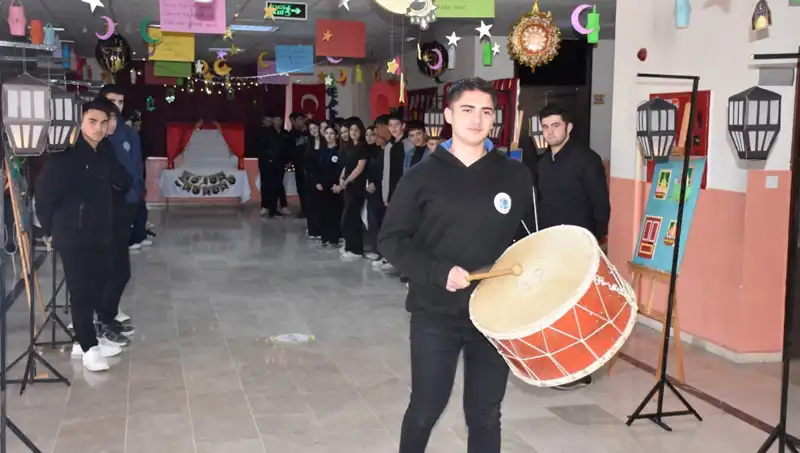 Ramazan Sokağı Açıldı: Öğrencilerin Geleneksel Manevi Değerlere Yolculuğu