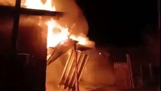 Karabük'te Korkunç Yangın: İki Ev Kül Oldu