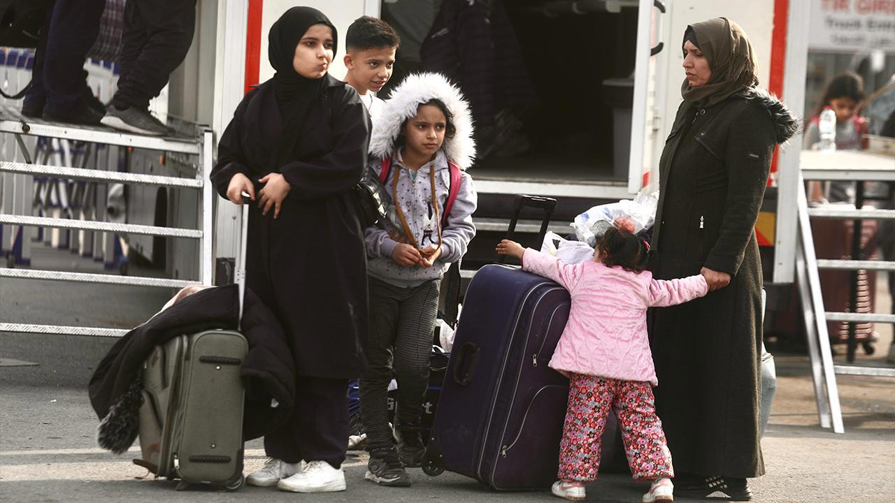 Elcemal ailesinin Suriye'ye geri dönüş hikayesi