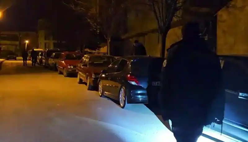 Park Halindeki Araçlara Zarar Veren Hırsızlık Olayı Şehirde Şok Etkisi Yarattı