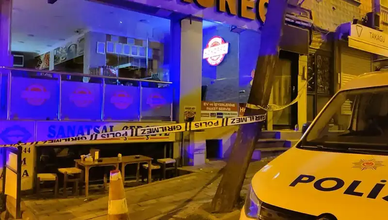 Üsküdar'da Komşular Arasında Çöp Kavgası: Hayat Kayıpları ve Gerilim Artıyor