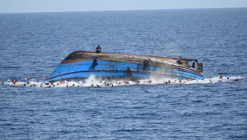Filipinler'de Gemi Faciası: Alabora Olan Gemide Can Kaybı ve Kayıplar Var
